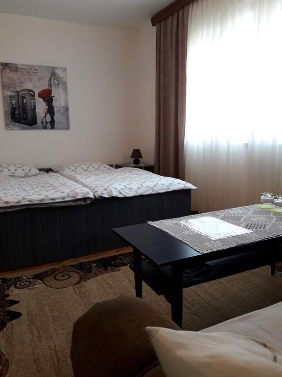 Guest House Olbina Korenica Chambre photo