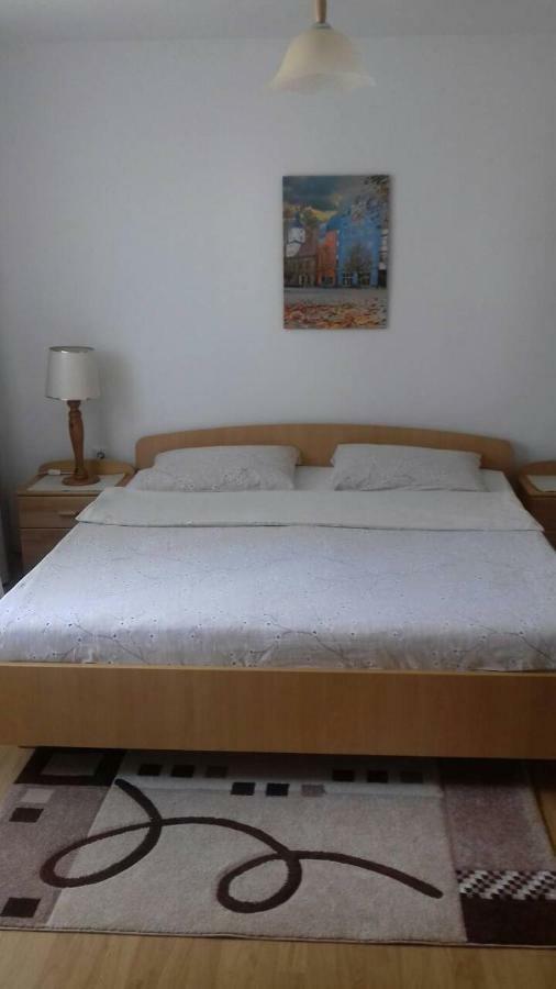 Guest House Olbina Korenica Extérieur photo